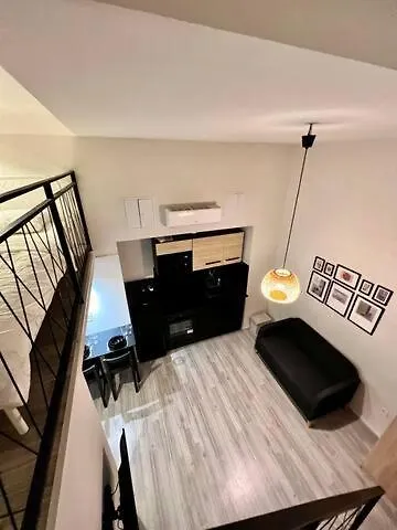 Chic Design Studio 3 Budapest 0*,
